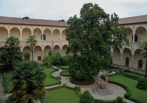 21042-abbazia-benedettina-di-praglia